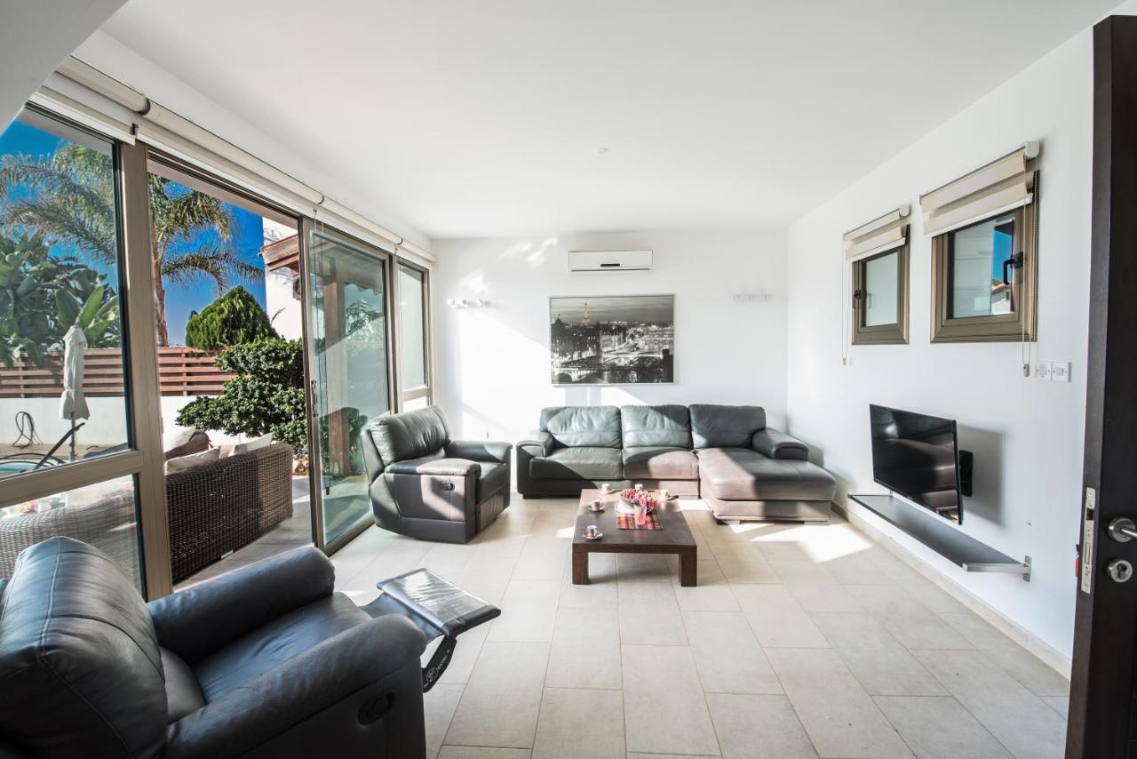 Kymma Villas By The Sea Ayia Napa Exterior photo