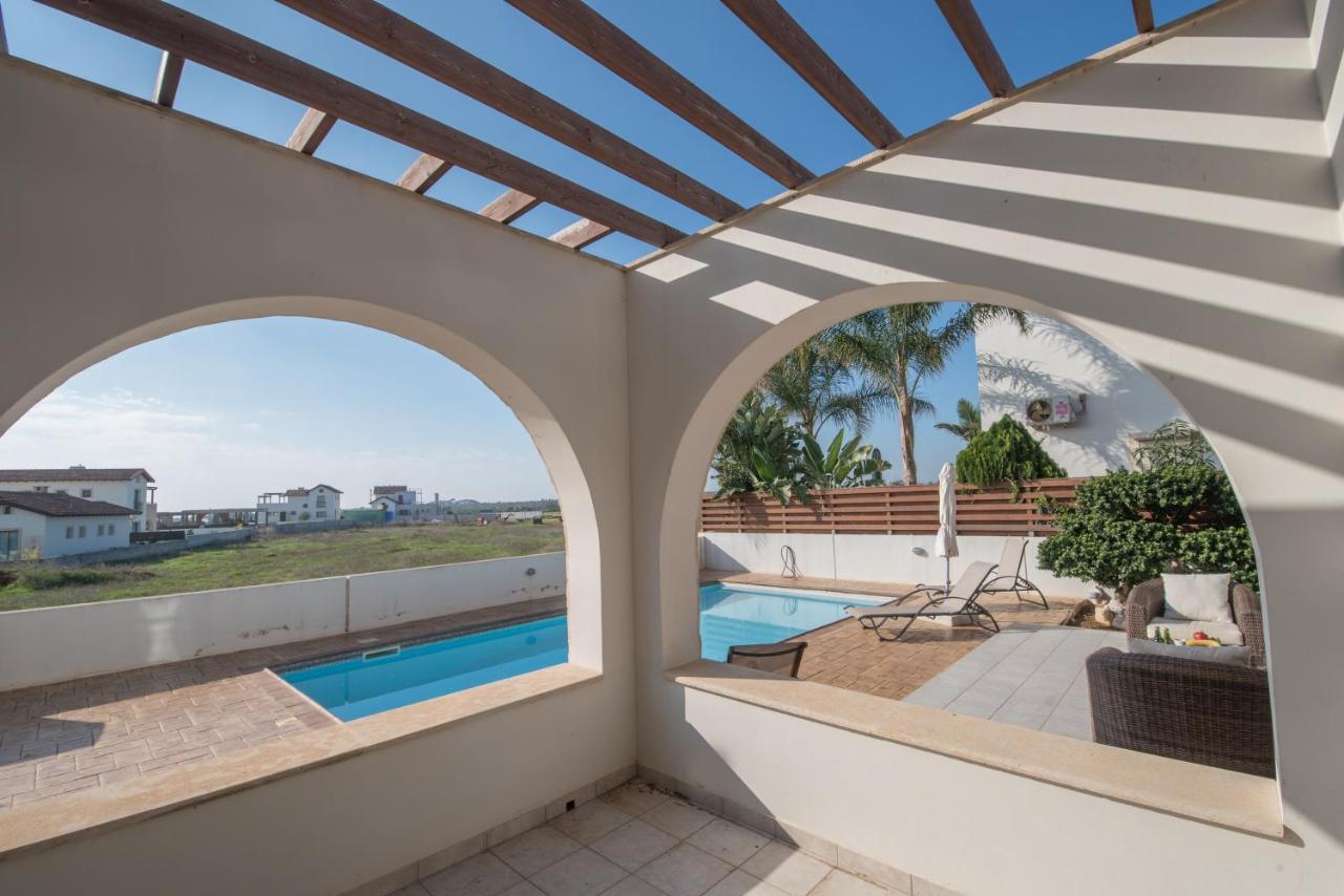 Kymma Villas By The Sea Ayia Napa Exterior photo