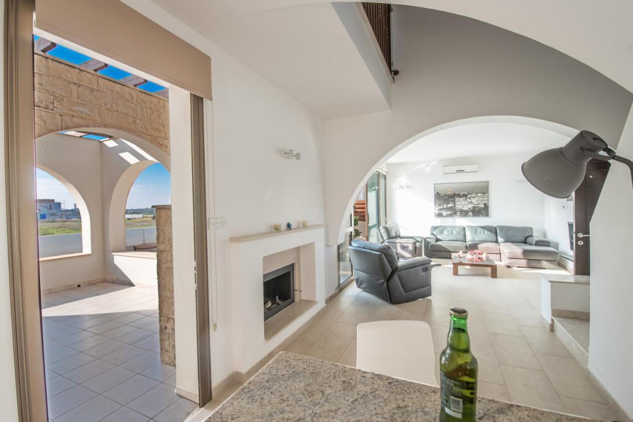Kymma Villas By The Sea Ayia Napa Exterior photo